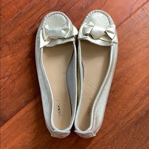 J. Crew gold leather bow flats. Size 10